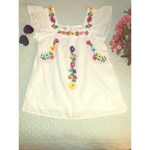 Adorable Flower Sleeveless Blouse
